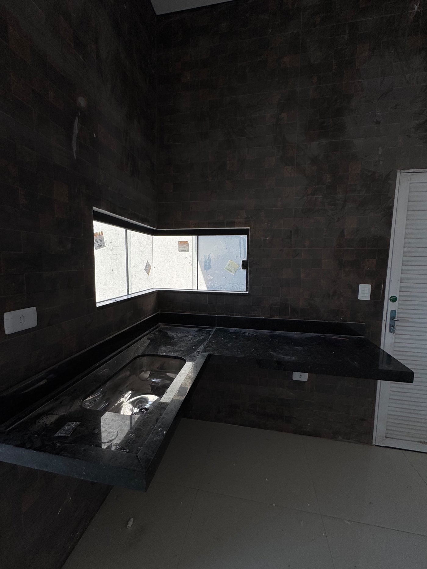 Casa à venda com 3 quartos, sendo 1 suíte, em Nova Tres Lagoas, Três Lagoas, MS