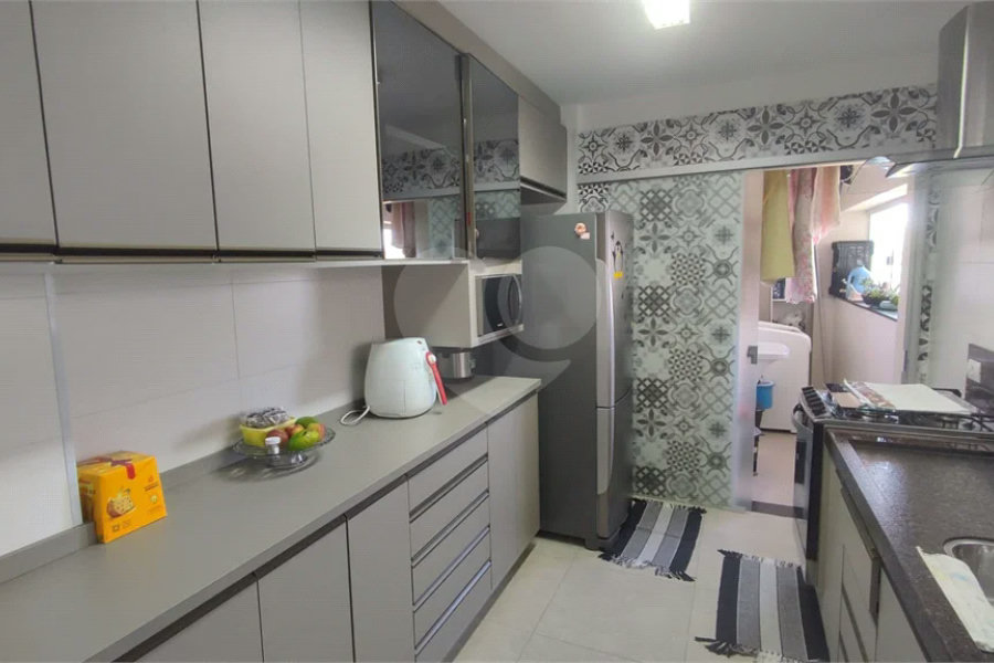 Apartamento Primoroso com 2 Quartos - Edifício Noiva da Colina