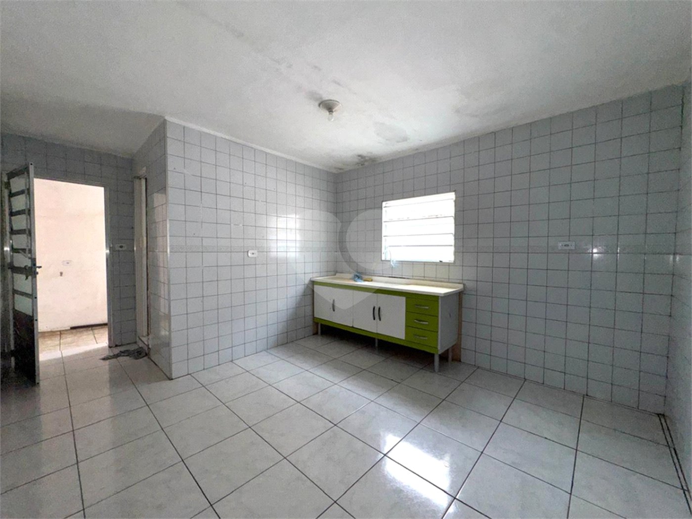 Sobrado à venda com 2 quartos em Vila Antonieta, São Paulo, SP