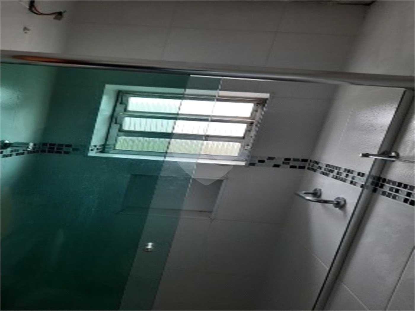 Sobrado à venda com 3 quartos, sendo 1 suíte, em Parque Edu Chaves, São Paulo, SP