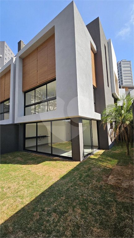 Casa à venda com 4 suítes no condomínio Cube Cidade Jardim, São Paulo - SP