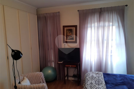 Sobrado à venda com 3 quartos, sendo 1 suíte, em Vila Mazzei, São Paulo, SP