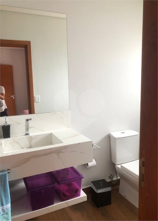 Casa à venda com 3 suítes no condomínio Residencial Fazenda Altaq Vista, Salto de Pirapora - SP