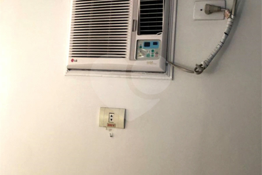 Sobrado à venda com 4 quartos em Freguesia do Ó, São Paulo, SP