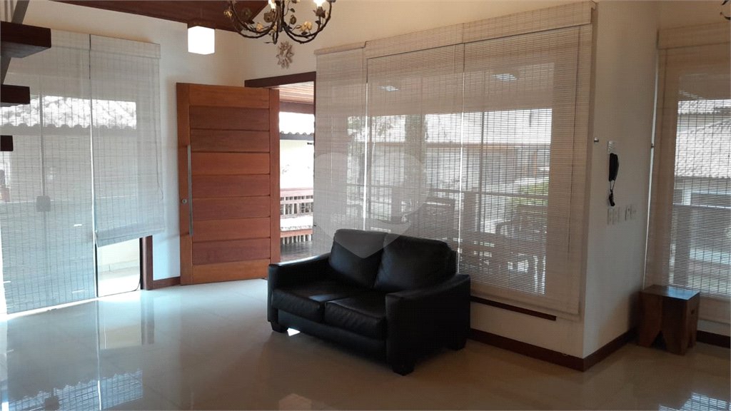 Casa em condomínio à venda ou para alugar com 4 suítes em Geribá, Armação dos Búzios, RJ