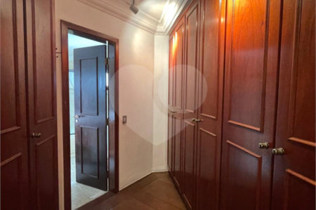 Apartamento à venda com 4 quartos, sendo 3 suítes, no Centro, São Bernardo do Campo, SP