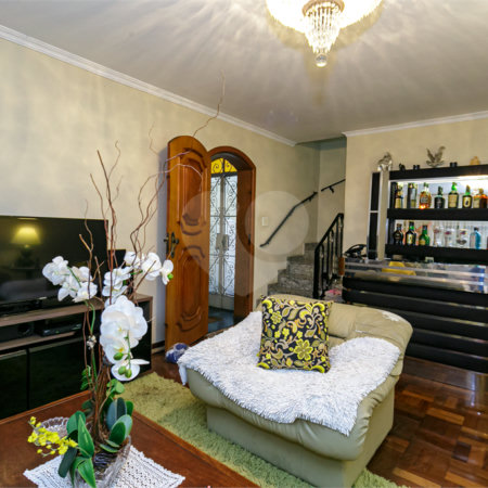 Sobrado à venda com 3 quartos, sendo 1 suíte, em Vila Mascote, São Paulo, SP