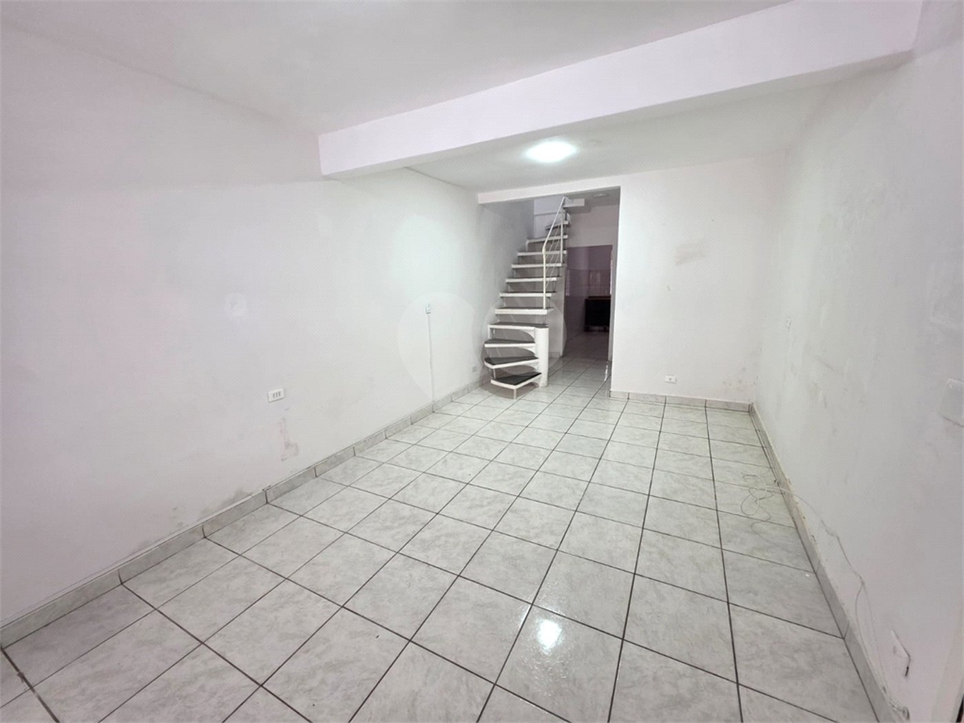 Sobrado à venda com 4 quartos, sendo 1 suíte,  em Rio Pequeno, São Paulo, SP