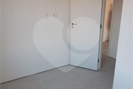 Apartamento à venda com 3 quartos, sendo 1 suíte, em Barra Funda, São Paulo, SP