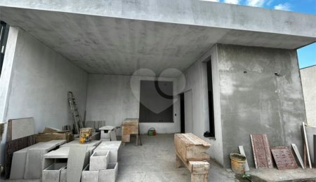 Casa à venda com 3 quartos, sendo 1 suíte,  no condomínio Lago dos Ipês, Itapetininga - SP