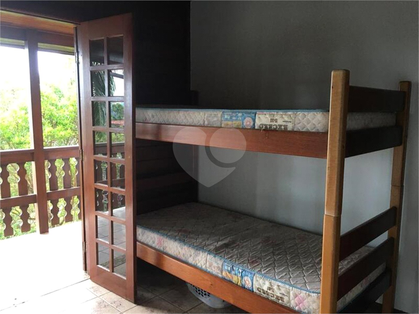 Casa à venda com 4 quartos, sendo 1 suíte, em Vila Machado, Mairiporã, SP