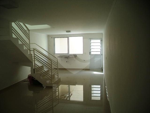 Casa à venda com 2 suítes no condomínio Villagio da Serra, São Paulo - SP