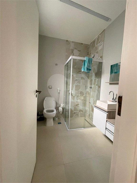 Casa à venda com 3 suítes em Jardim Terceiro Centenário, Atibaia, SP