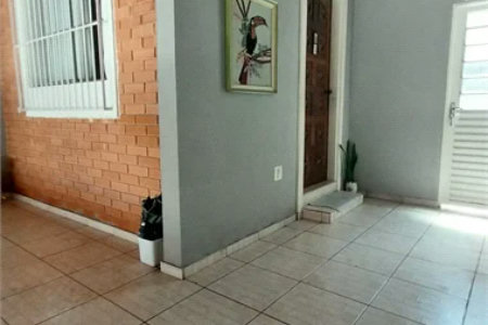 Sobrado à venda com 3 quartos em Vila Analia, São Paulo, SP
