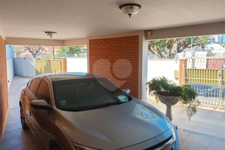 Casa à venda com 3 quartos, sendo 1 suíte, em Vila José Bonifácio, Araraquara, SP