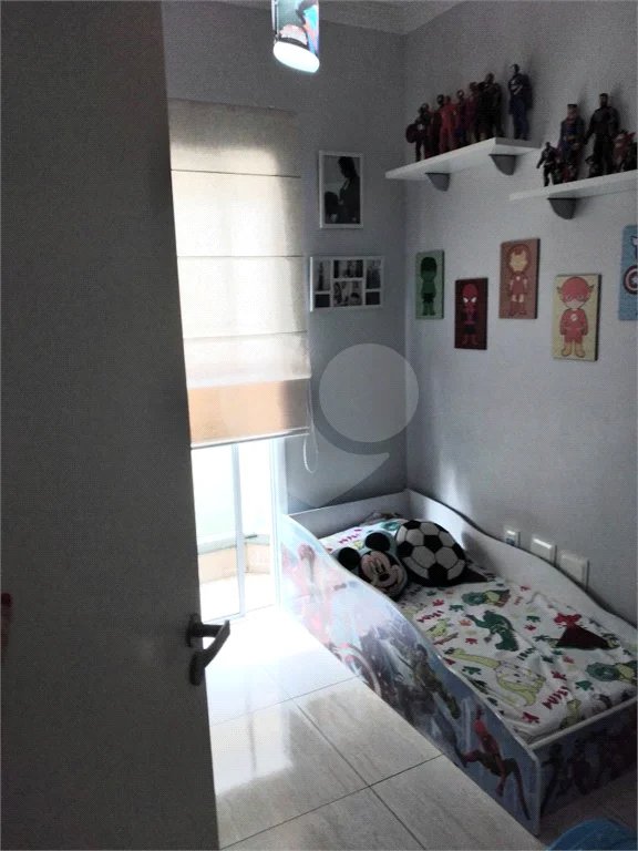 Casa à venda com 4 quartos, sendo 2 suítes, no condomínio Miro Carvalho - Pitinga, São Paulo - SP
