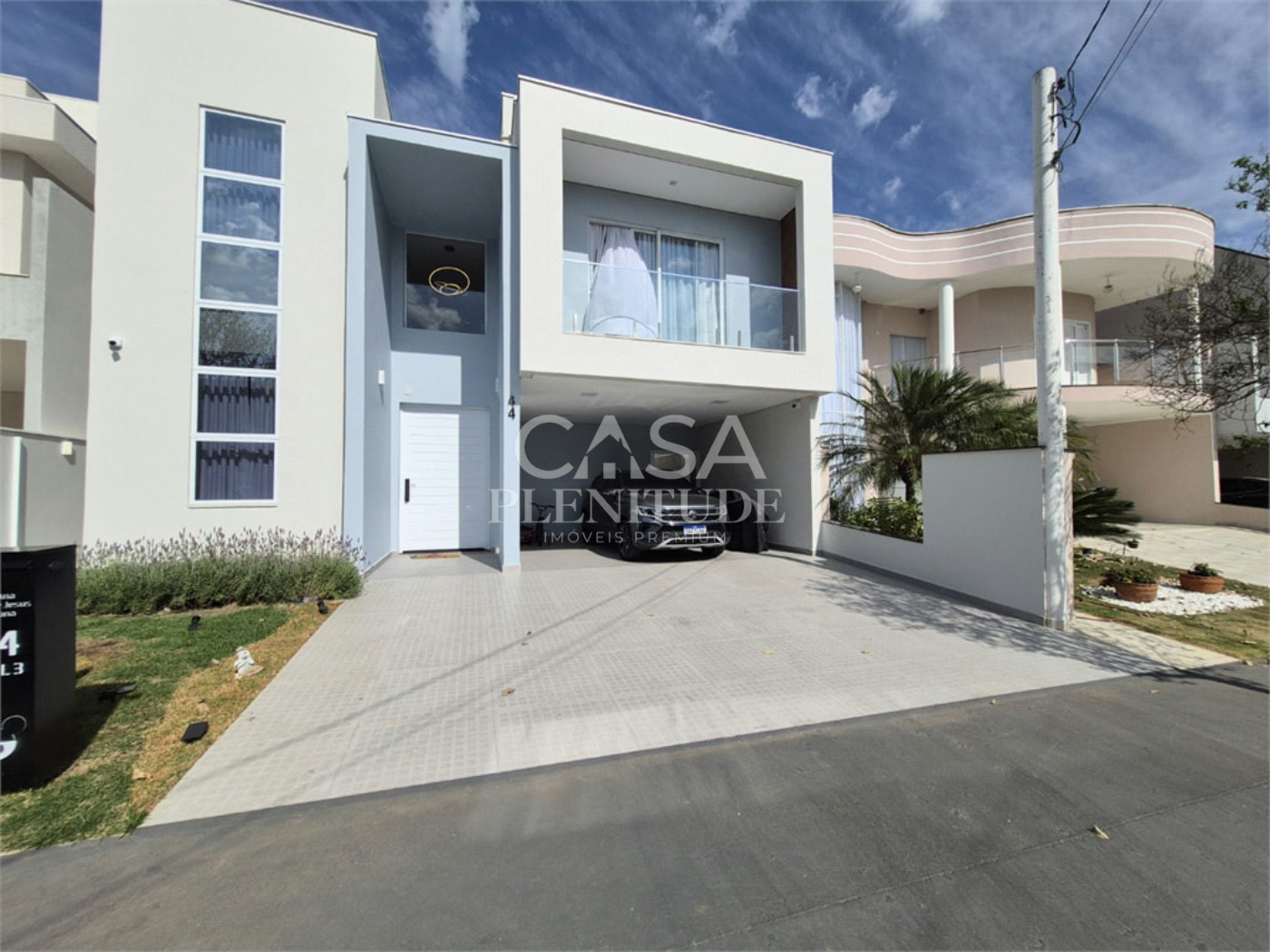 Casa em condomínio à venda com 4 quartos, sendo 3 suítes, em Iporanga, Sorocaba, SP