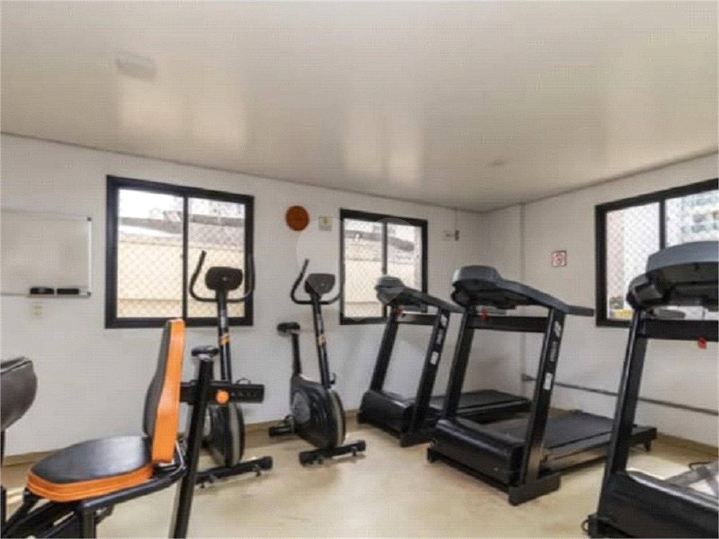 Apartamento à venda com 3 quartos, sendo 2 suítes, em Barra Funda, São Paulo, SP