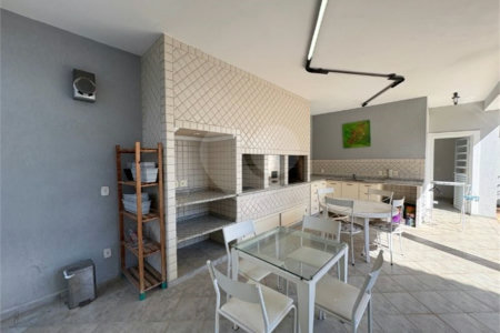 Casa à venda com 5 quartos, sendo 3 suítes, no condomínio Granja Olga III, Sorocaba - SP