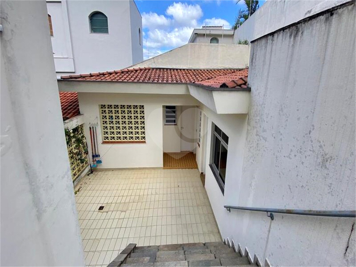 Sobrado à venda com 4 quartos, sendo 1 suíte,  em Jardim São Bento, São Paulo, SP