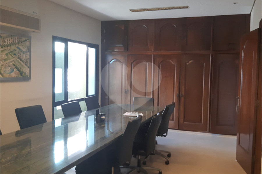 Sobrado à venda com 4 quartos, sendo 1 suíte, em Santana, São Paulo, SP
