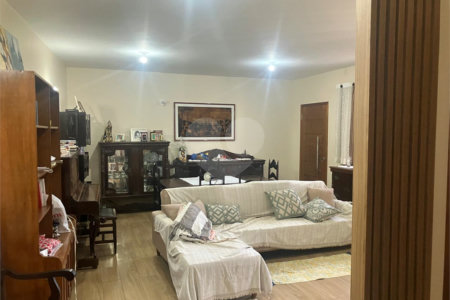 Sobrado à venda com 5 quartos, sendo 4 suítes,  em Vila Aurora (zona Norte), São Paulo, SP