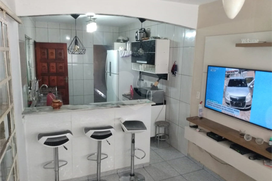 Sobrado à venda com 3 quartos em Aclimação, São Paulo, SP