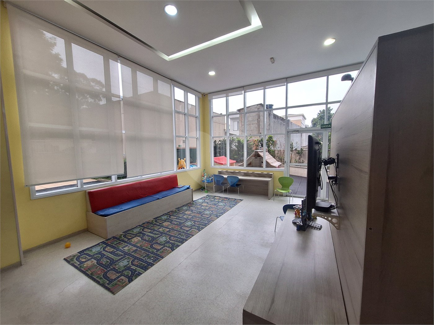 Apartamento à venda com 2 quartos, sendo 1 suíte,  em Vila Leonor, São Paulo, SP