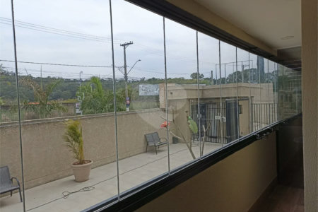 Apartamento à venda com 3 quartos, sendo 1 suíte, em Capela, Vinhedo, SP