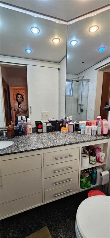 Apartamento à venda com 3 quartos, sendo 2 suítes, em Pinheiros, São Paulo, SP