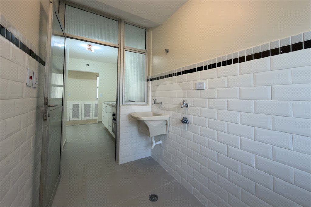 Apartamento à venda com 3 quartos, sendo 1 suíte, em Planalto Paulista, São Paulo, SP