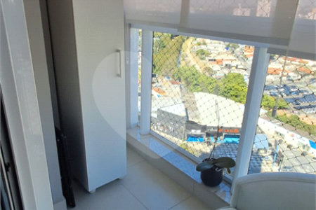 Apartamento à venda com 2 suítes em Vila Scarpelli, Santo André, SP