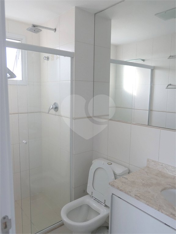 Apartamento para alugar com 3 quartos, sendo 1 suíte, em Vila Olímpia, São Paulo, SP