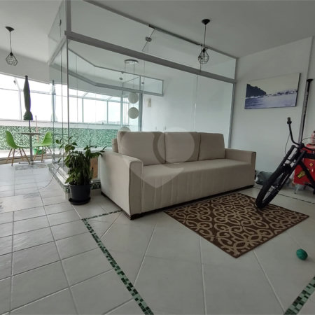 Apartamento à venda com 3 quartos, sendo 1 suíte, no Centro, São Bernardo do Campo, SP