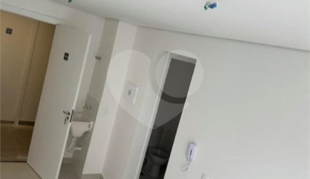 Apartamento à venda com 2 quartos em Parque Industrial Tomas Edson, São Paulo, SP