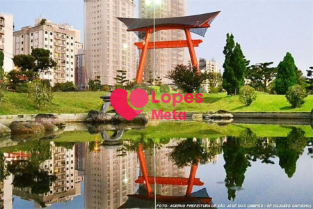Apartamento à venda com 4 quartos, sendo 1 suíte,  em Parque Residencial Aquarius, São José dos Campos, SP