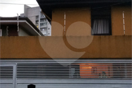 Sobrado à venda com 3 quartos, sendo 1 suíte,  em Jardim das Vertentes, São Paulo, SP