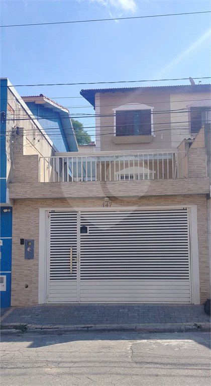Sobrado à venda com 2 quartos em Jardim Santa Rosa, Taboão da Serra, SP