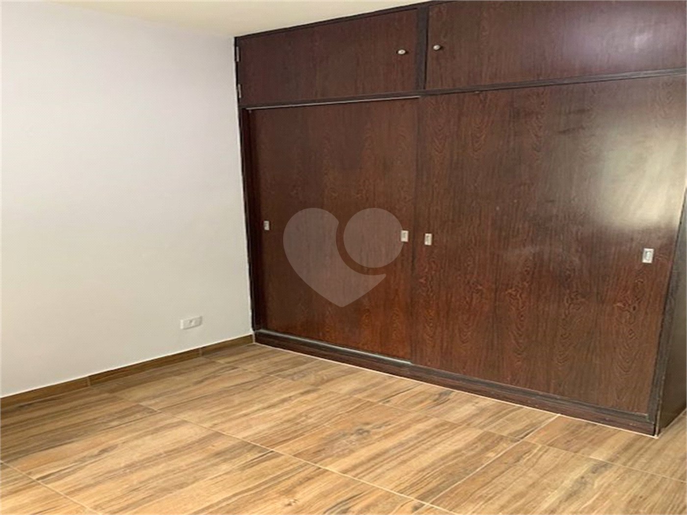 Sobrado à venda com 3 quartos em Brooklin, São Paulo, SP