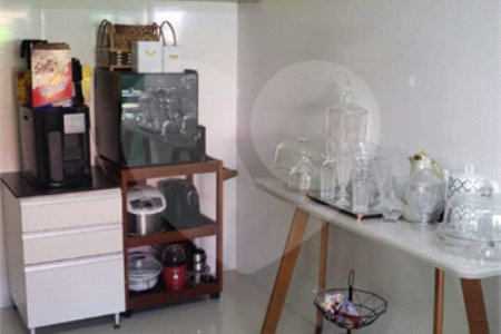 Casa Térrea à venda com 7 quartos, sendo 1 suíte, em Vila Paulicéia, São Paulo, SP