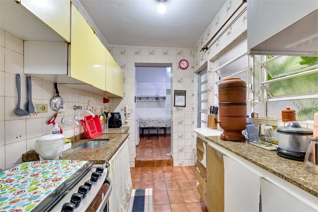 Sobrado à venda com 3 quartos, sendo 1 suíte, em Alto da Boa Vista, São Paulo, SP
