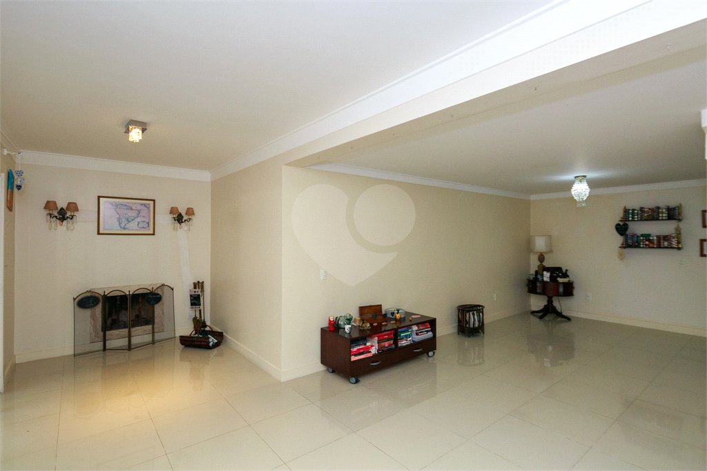 Casa à venda com 4 suítes no condomínio Bellagio, São Paulo - SP