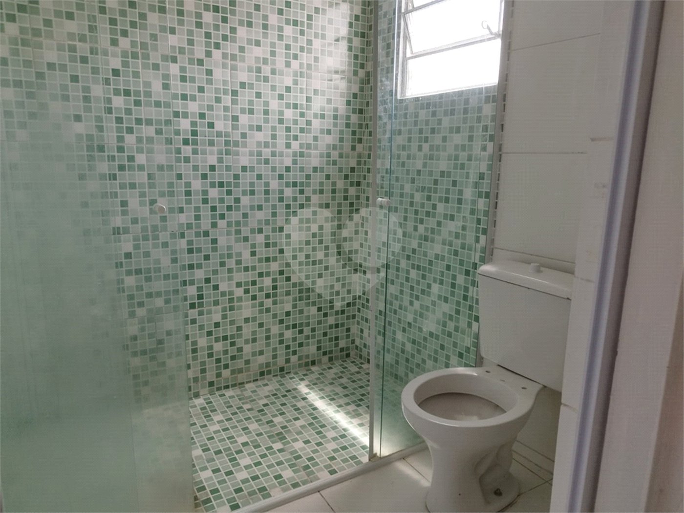 Casa à venda com 2 quartos em Vila Santa Rita, Sorocaba, SP