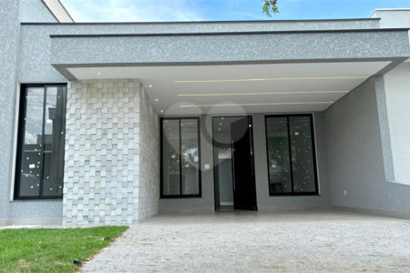 Casa à venda com 3 suítes no condomínio Terras de São Francisco, Sorocaba - SP