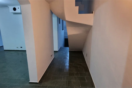 Casa à venda com 3 quartos, sendo 1 suíte, em Jardim Rosa Maria, São Paulo, SP
