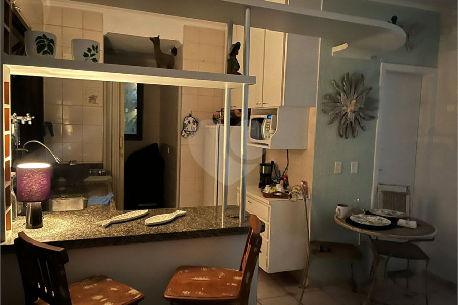 Apartamento à venda com 1 suíte em Enseada, Guarujá, SP