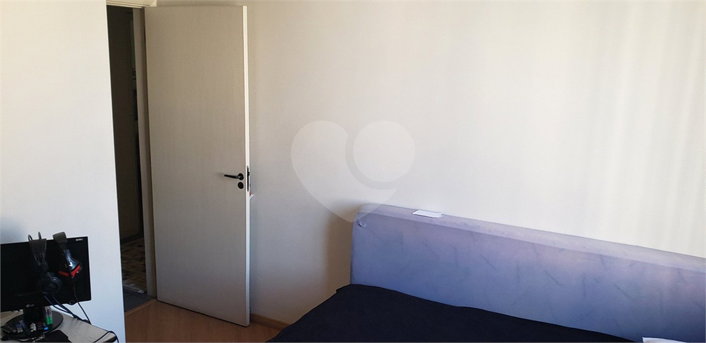Apartamento à venda com 3 quartos, sendo 1 suíte, em Santa Cecília, São Paulo, SP