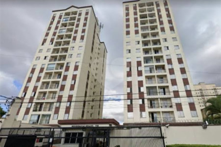 Apartamento à venda com 3 quartos em Vila Antonieta, São Paulo, SP