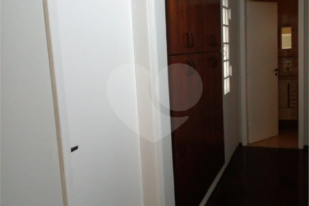 Sobrado à venda ou para alugar com 3 quartos, sendo 1 suíte, no Centro, Salto, SP