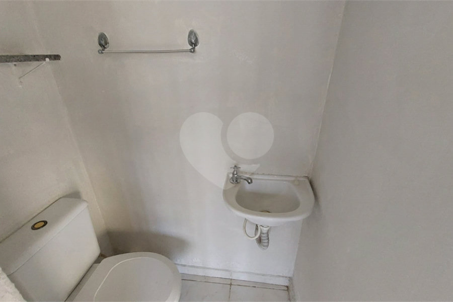 Casa para alugar com 3 quartos, sendo 1 suíte, em Vila Isolina Mazzei, São Paulo, SP
